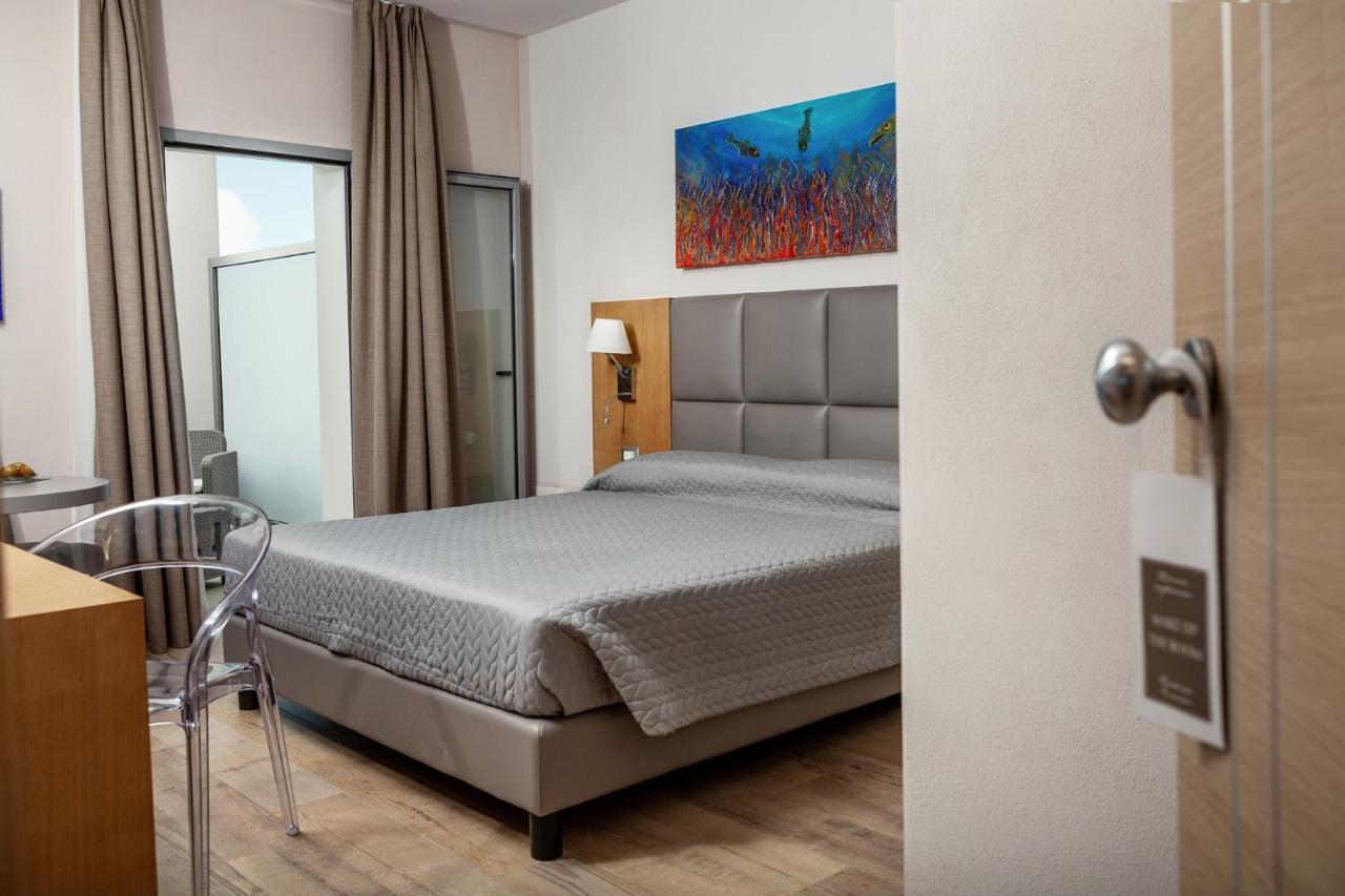 Capotesta Luxury Rooms Santa Teresa Gallura Zewnętrze zdjęcie