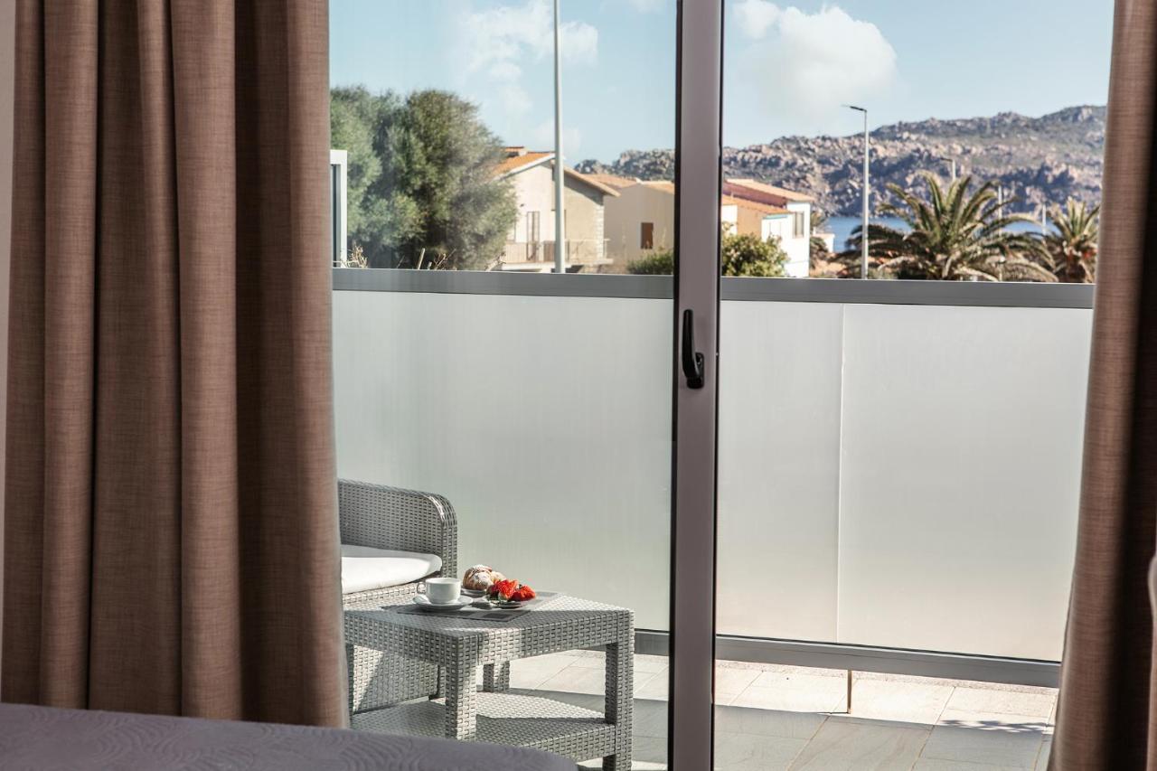 Capotesta Luxury Rooms Santa Teresa Gallura Zewnętrze zdjęcie